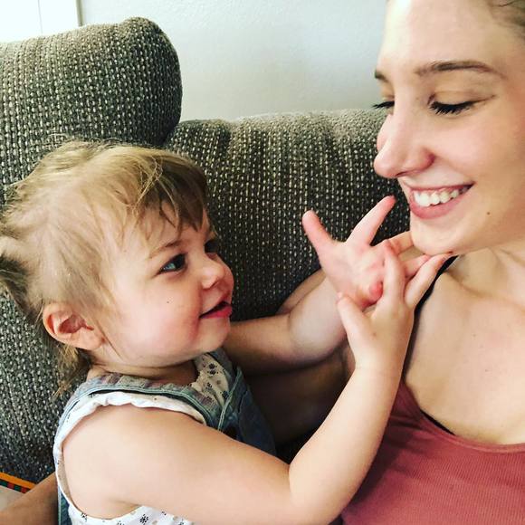 Meet your Posher, Allison - Picture 1 of 1